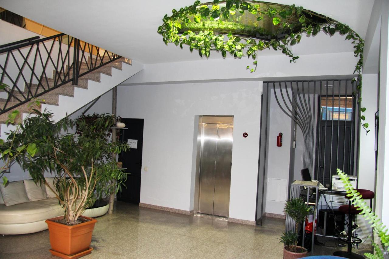 Nice Hotel يريفان المظهر الخارجي الصورة